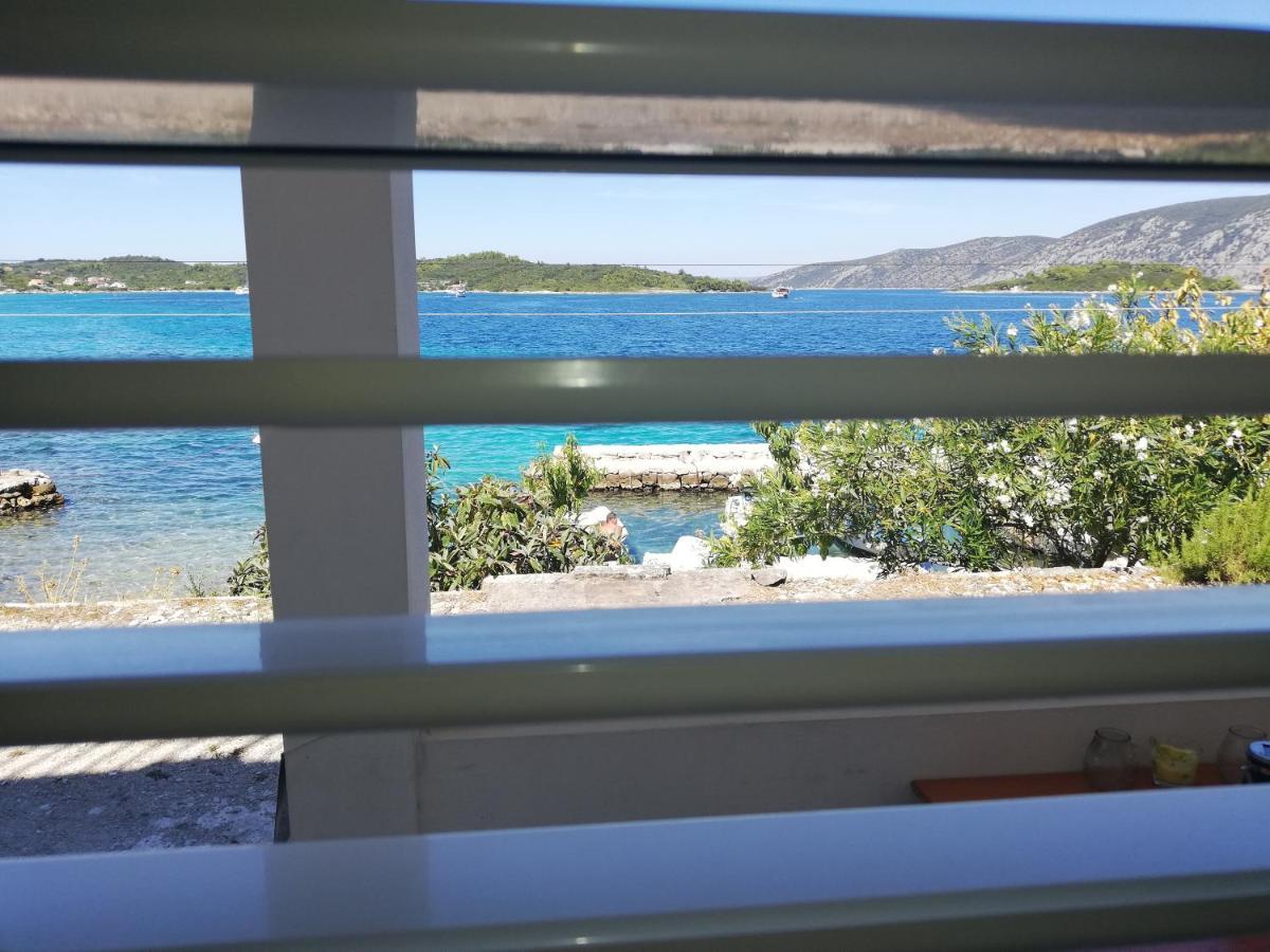 I&J Relaxing Beach Apartments Račišće 外观 照片
